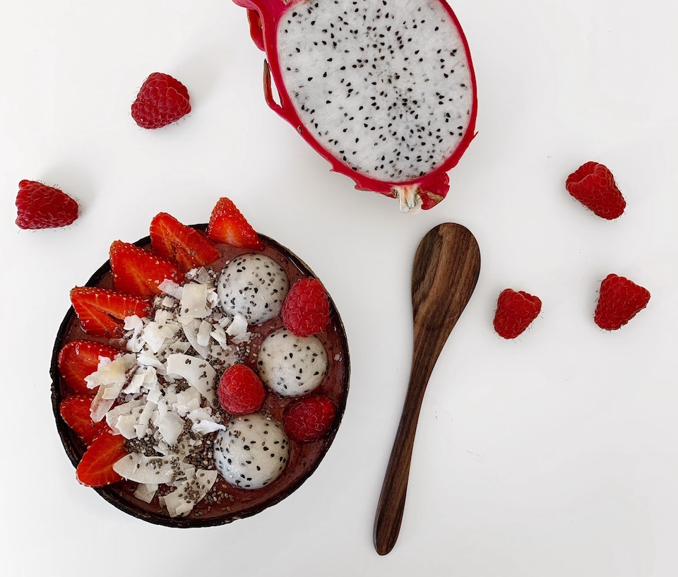 How To Track Macros While Eating Out | FREE Guide