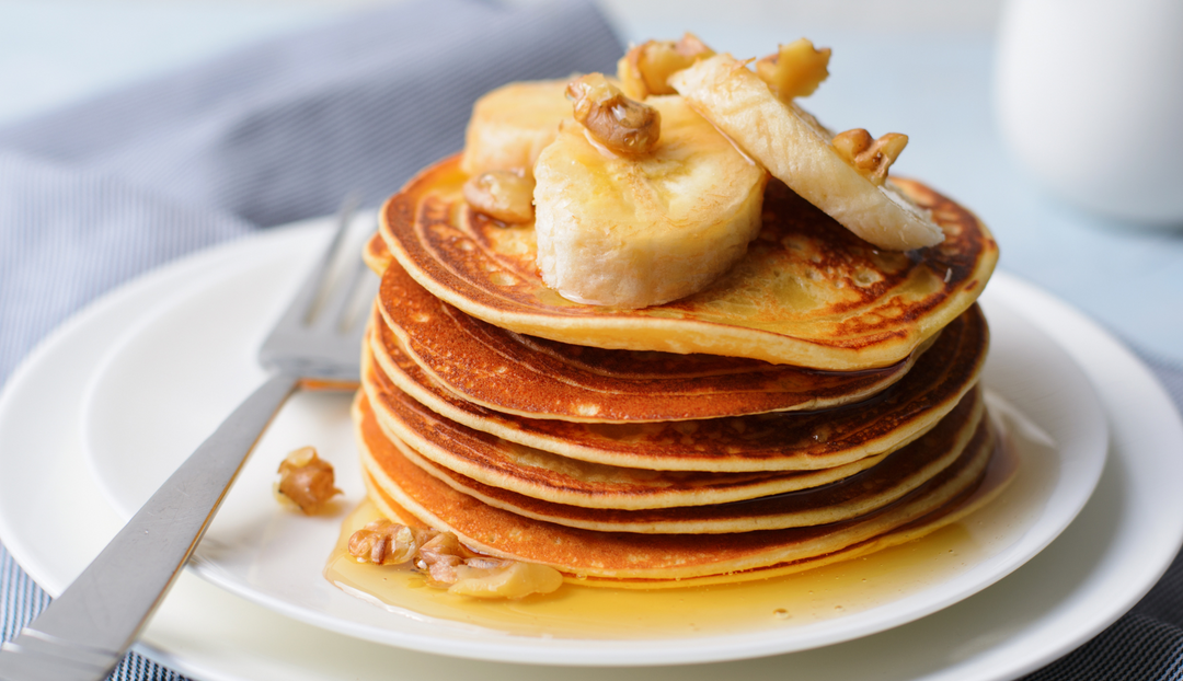 Banana Cinnamon Protein Pancakes | Free Recipe